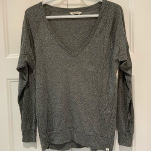🐝 3/$50 TNA Del Mar Sweater